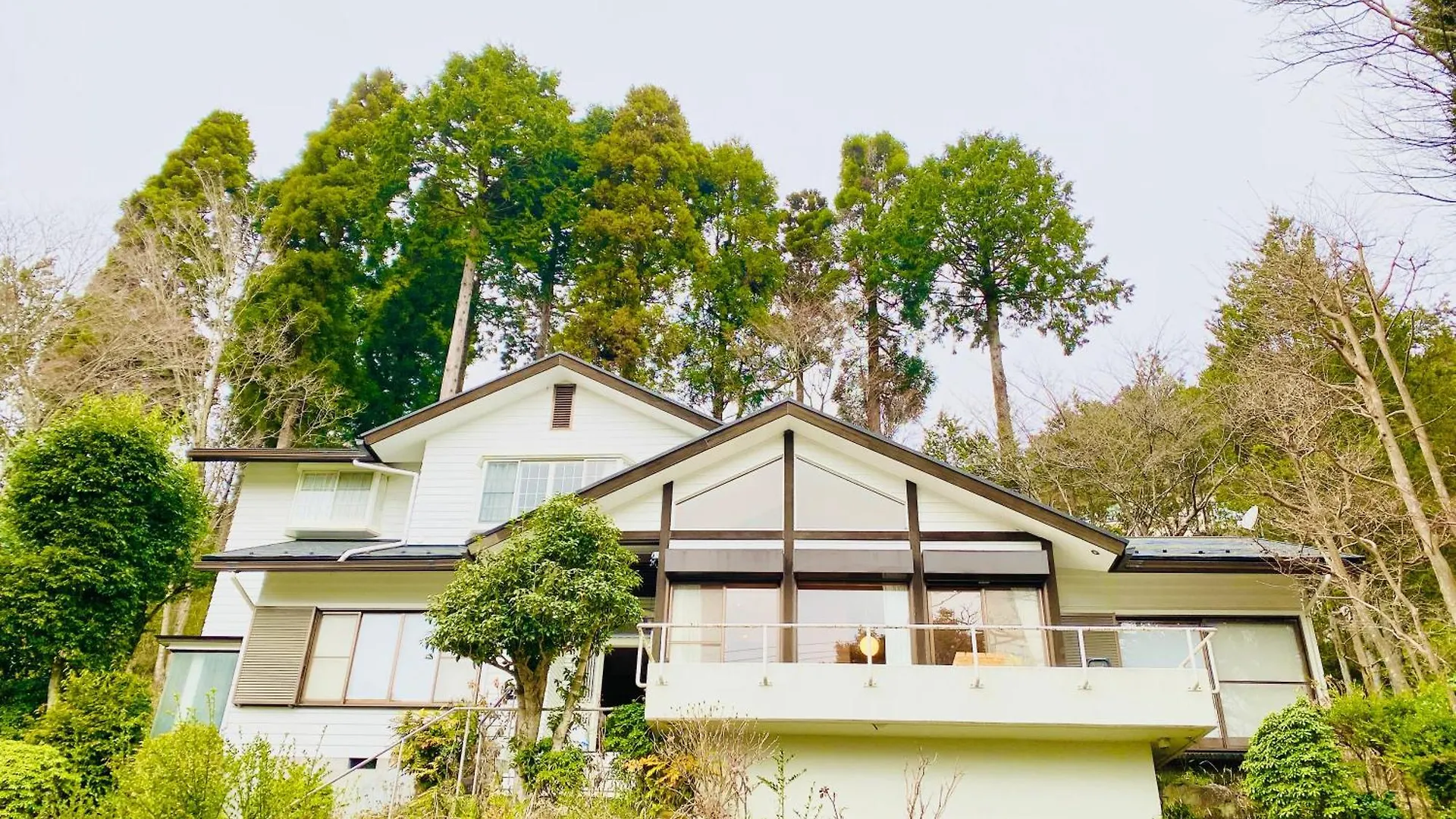 ガラスの森美術館の近く 仙石原広々とした別荘 Bbq の楽しみ 自然に囲まれた贅沢なリトリート Hakone