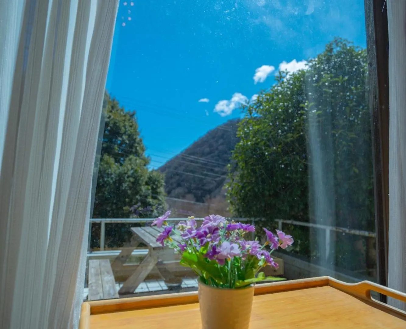 Holiday home ガラスの森美術館の近く 仙石原広々とした別荘 Bbq の楽しみ 自然に囲まれた贅沢なリトリート Hakone